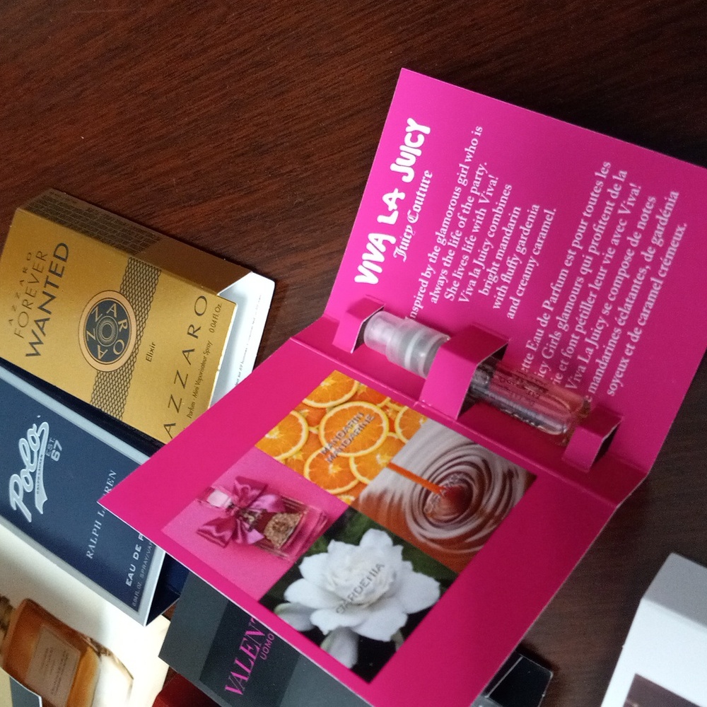 Fragrance Collection - 8 Samples - Picture 2 of 6